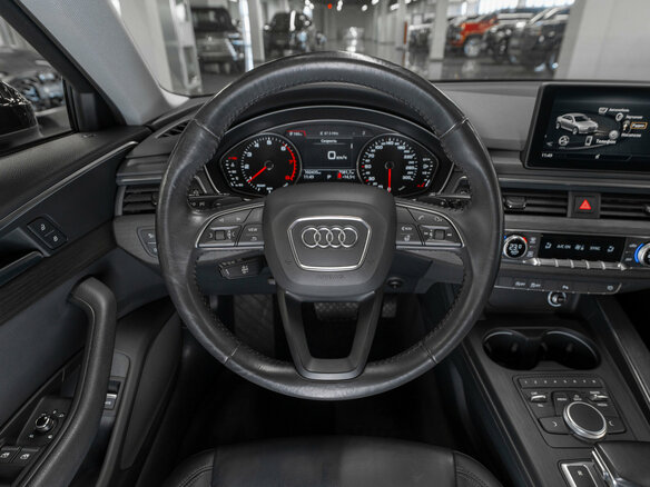 2019 Audi A4 V (B9), чёрный, 2540000 рублей - вид 11
