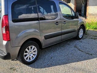 2008 Peugeot Partner II, серый, 649000 рублей, вид 2