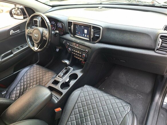 2017 Kia Sportage IV, чёрный, 1490000 рублей - вид 18