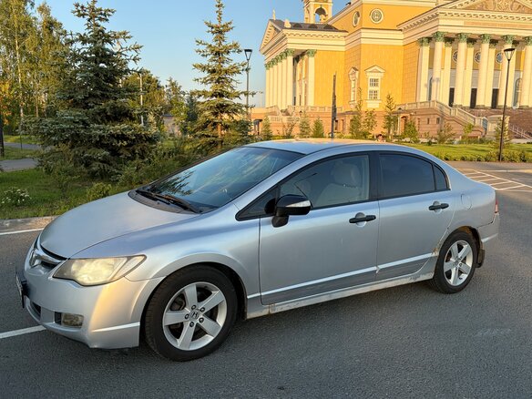 2006 Honda Civic VIII, серебристый - вид 6