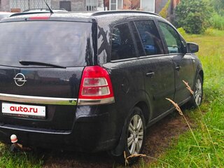 2012 Opel Zafira B Рестайлинг, чёрный, 850000 рублей, вид 3