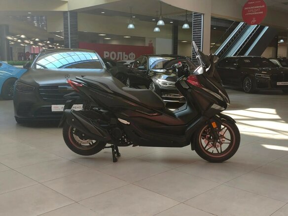 2026 Honda Forza, чёрный, 945000 рублей - вид 5