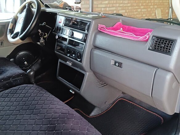 2002 Volkswagen Transporter, белый, 1250000 рублей - вид 16