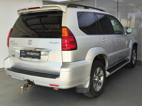 2007 Toyota Land Cruiser Prado 120 Series Рестайлинг, серебристый, 1750000 рублей, вид 5