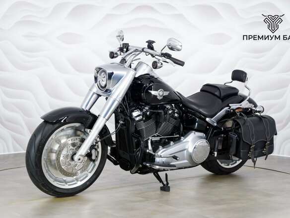 2018 Harley-Davidson Fat Boy, чёрный, 1779000 рублей - вид 2