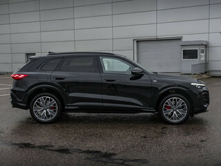 2026 Audi Q5 L III (GU), чёрный, 5848000 рублей, вид 4