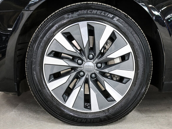 2019 Audi A6 45 TFSI V (C8), чёрный - вид 22