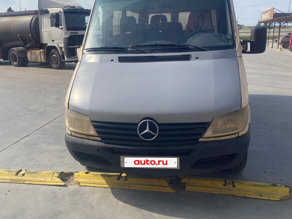 2002 Mercedes-Benz Sprinter, бежевый, 500000 рублей