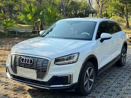 Audi Q2 I