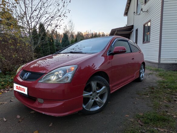 2004 Honda Civic VII Рестайлинг, красный, 380000 рублей