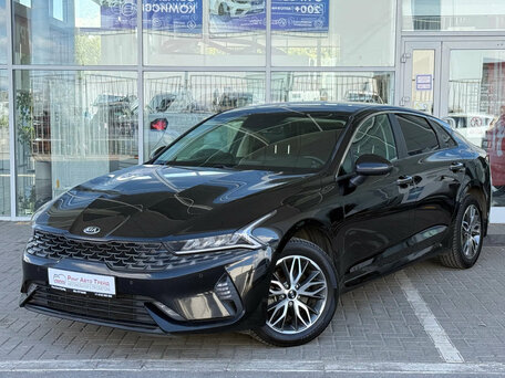 Kia K5 III