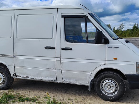 1997 Volkswagen LT, белый, 390000 рублей