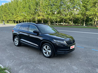 2020 Skoda Kodiaq I, чёрный, 3600000 рублей, вид 4
