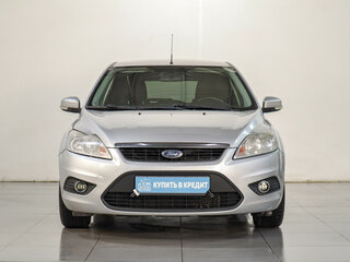 2011 Ford Focus II Рестайлинг, серебристый, 599000 рублей, вид 2