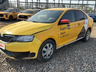 2019 Skoda Rapid I Рестайлинг, белый, 860000 рублей, вид 1