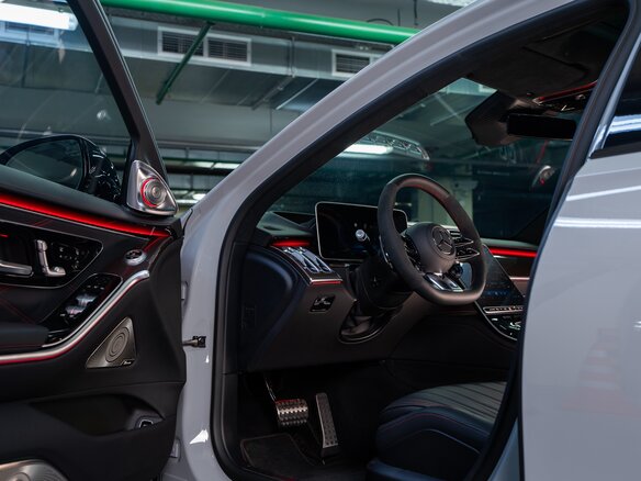2024 Mercedes-Benz S-Класс AMG 63 e AMG Long IV (W223), серый - вид 18