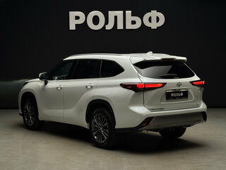 2026 Toyota Highlander IV (XU70), белый, 5650000 рублей, вид 3