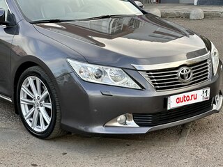 2013 Toyota Camry VII (XV50), серый, 1695000 рублей, вид 5