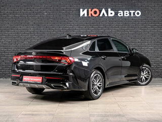 2020 Kia K5 III, чёрный, 2580000 рублей, вид 4