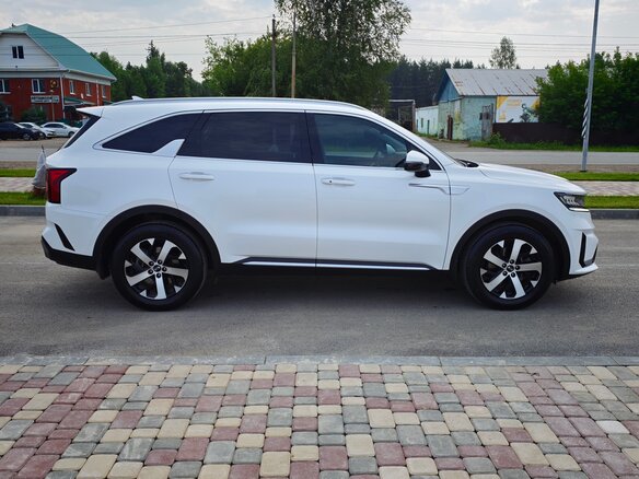 2020 Kia Sorento IV, белый, 3500000 рублей - вид 3