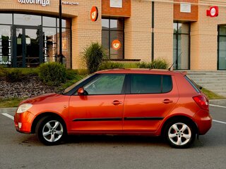 2007 Skoda Fabia II, красный, 400000 рублей, вид 2