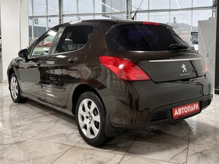 2011 Peugeot 308 I Рестайлинг, коричневый, 569000 рублей, вид 4