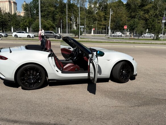 2018 Mazda Roadster IV (ND), серый, 2150000 рублей - вид 3