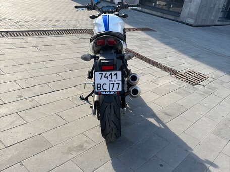 2016 Suzuki SV 650, белый, 525000 рублей, вид 4