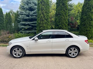 2009 Mercedes-Benz C-Класс 180 BlueEFFICIENCY III (W204), белый, 900000 рублей, вид 5
