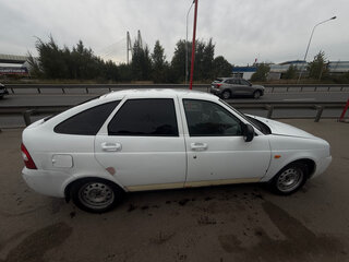 2010 Lada (ВАЗ) Priora I, белый, 235000 рублей, вид 4