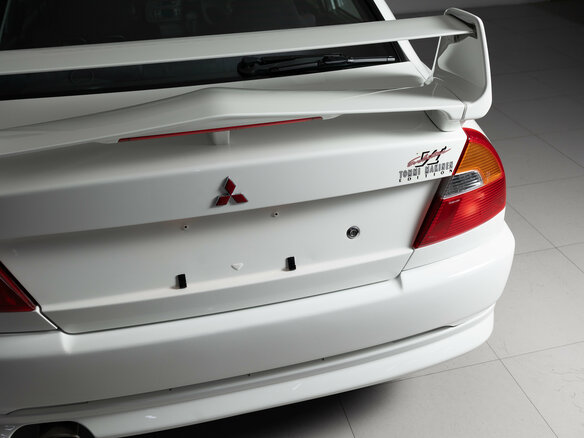 2000 Mitsubishi Lancer Evolution VI, белый, 4990000 рублей - вид 22