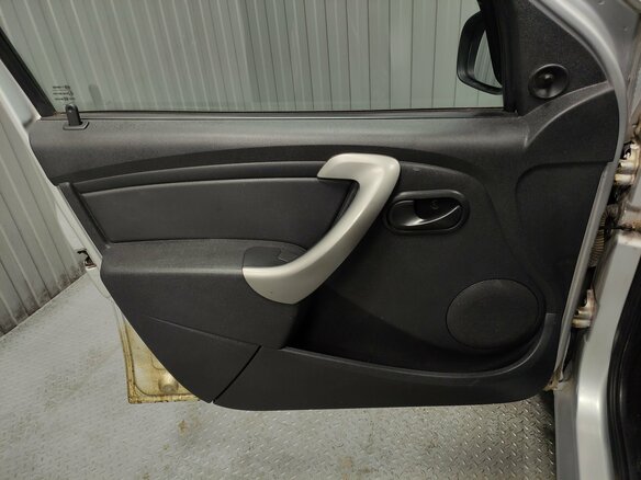 2012 Renault Logan I Рестайлинг, серый, 465000 рублей - вид 13