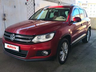 2014 Volkswagen Tiguan I Рестайлинг, красный, 1325000 рублей, вид 1