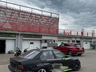 1991 BMW 3 серии 318i III (E36), серебристый, 950000 рублей, вид 4