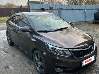 2015 Kia Rio III Рестайлинг, коричневый, 750000 рублей, вид 2