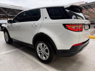 2020 Land Rover Discovery Sport I Рестайлинг, белый, 2900000 рублей, вид 4
