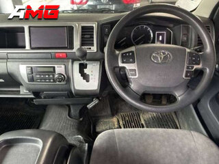2023 Toyota HiAce H200 Рестайлинг, чёрный, 4378000 рублей, вид 3