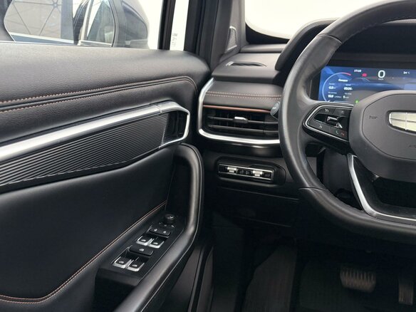 2023 Geely Okavango I Рестайлинг, синий, 2620000 рублей - вид 16