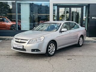 2011 Chevrolet Epica V250 Рестайлинг, серебристый, 450000 рублей, вид 1