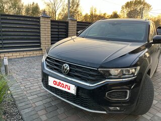 2020 Volkswagen T-Roc I, чёрный, 2150000 рублей, вид 2