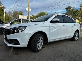 2018 Lada (ВАЗ) Vesta I, белый, 755000 рублей, вид 1