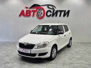 2012 Skoda Fabia II Рестайлинг, белый, 465000 рублей, вид 3
