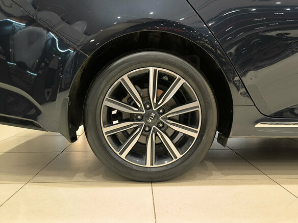 2018 Kia Optima IV Рестайлинг, синий, 1899000 рублей - вид 17
