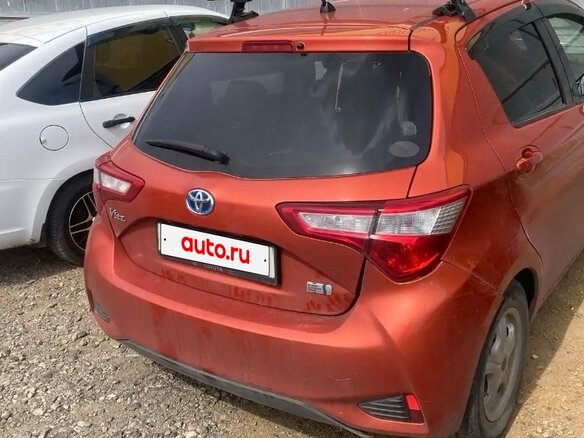 2017 Toyota Vitz III (XP130) Рестайлинг 2, оранжевый, 1050000 рублей - вид 1