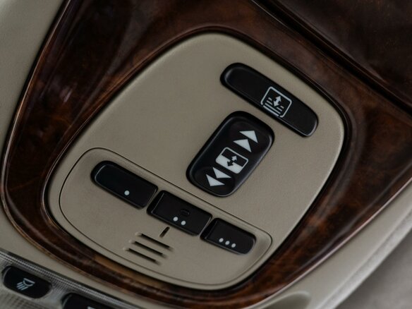 2003 Jaguar XJ III (X350/X358), чёрный, 2065000 рублей - вид 25