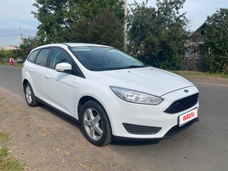 2018 Ford Focus III Рестайлинг, белый, 970000 рублей, вид 3