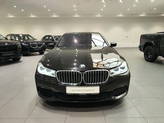 2018 BMW 7 серии 750d xDrive VI (G11/G12), чёрный, 5300000 рублей, вид 2