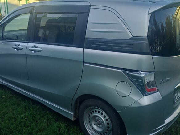 2012 Honda Freed I Рестайлинг, серый, 1170000 рублей - вид 5