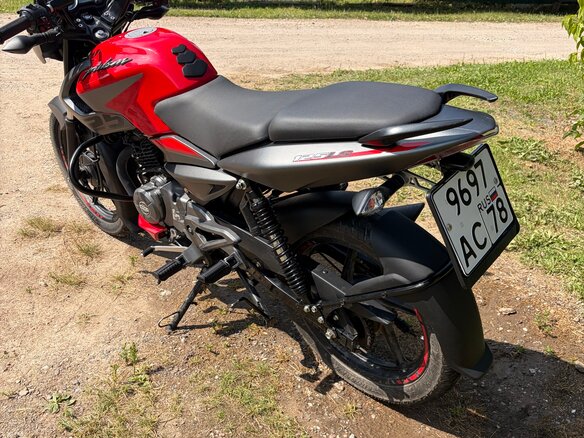 2024 Bajaj Pulsar 125, красный, 200000 рублей - вид 16