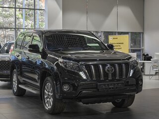 2014 Toyota Land Cruiser Prado 150 Series Рестайлинг 1, чёрный, 3599000 рублей, вид 1